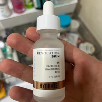 Revolution Beauty Revolution Skincare Göz Serumu Kafein Ve Hyaluronik Asit 30 Ml