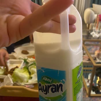 Sütaş Ayran SKT Yok Ve Tadı Bozuk