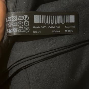 Massimo Dutti Müşteri Temsilcisi Yetersiz Özensiz, İlgisiz