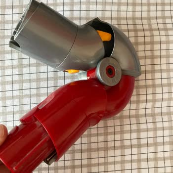 Dyson Kıvırma Aparatı Bozuldu Ücretli Değişeceğini Söyledi