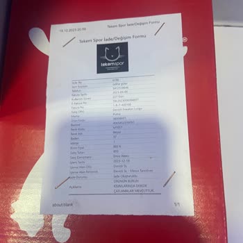 Sneaker Loops Mağazasından Alınan Puma Marka Spor Ayakkabı