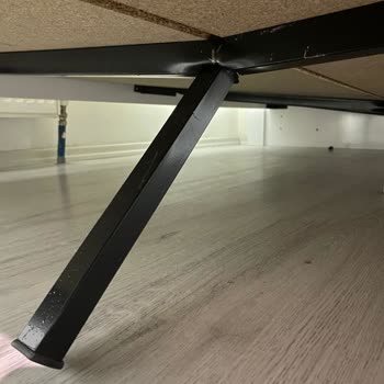 Gündoğdu Mobilya Yeni Alınan Yatak Odası Takımının Ayakları Kırıldı