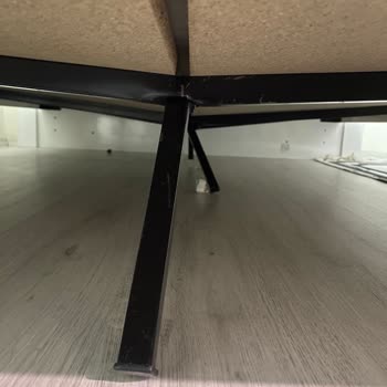 Gündoğdu Mobilya Yeni Alınan Yatak Odası Takımının Ayakları Kırıldı