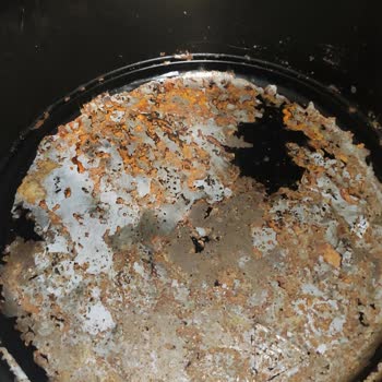 Kiwi Home Kiwi 5535 Airfryer İçi Komple Paslandı