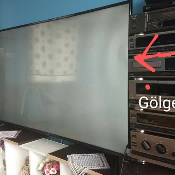 Awox 65 İnç Fabrikasyon Kusurlu TV.