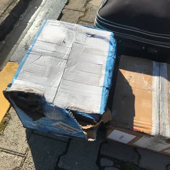 Deveci Nazar Turizm Urfa Nazar Bagaj Ücreti Vermedik Diye Bagajımızı Islatmış