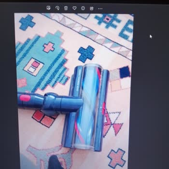 Dyson Kutu İçeriğine Dikkat Edilmemesi.