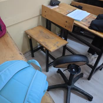 Esenyurt Anadolu Lisesi Gelmeseydim Keşke