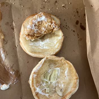 Keşan Bendis AVM Popeyes Hamburger Yarısından Az Tavuk Vardı