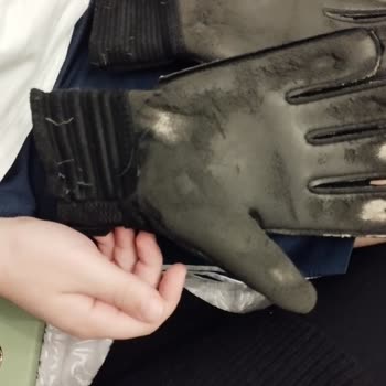 Nike Kaleci Eldivenleri İade