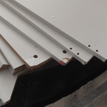 RoomArt Store Kırık Parçalarla Gelen Çamaşır Makinesi Dolabı Sorunu