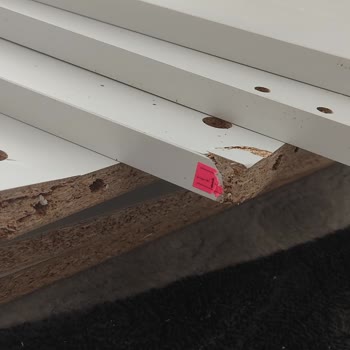 RoomArt Store Kırık Parçalarla Gelen Çamaşır Makinesi Dolabı Sorunu