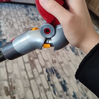 Dyson Bükülebilen Koltukaltı Aparatı