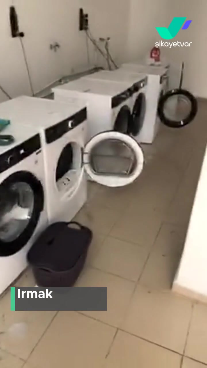 Urla KYK Kız Yurdu Çamaşır Makineleri Bozuk! videonun kapak resmi