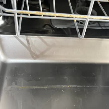 Beko Arçelik'ten Aldığım Bulaşık Makinesi Sepeti Makinemi Pas Yaptı