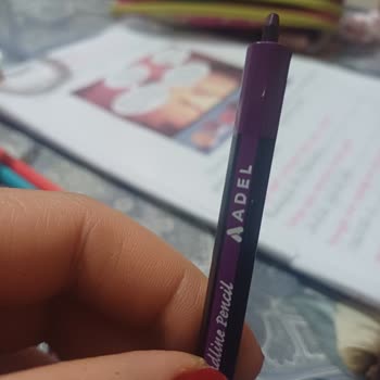 Adel Kalemcilik Kalemin Ortası Arkasından Çıkıyor