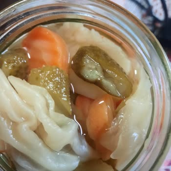 Yonca Gıda Saç Cıktı İçinde