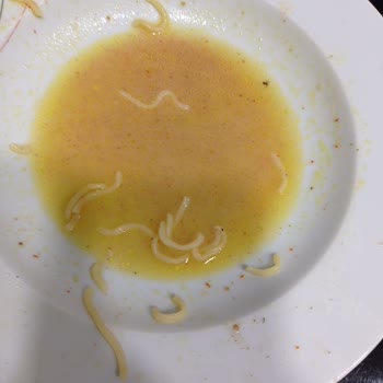 indomie İndomienin İçinden Sinek Çıktı.