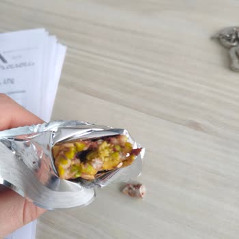 Tadım A. Fıstıklı Bardan Kocaman Taş Çıktı!