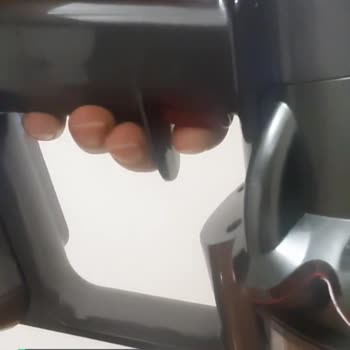 Dyson V10 Tetik Arızası Veriyor. Kendi Kendine Duruyor!