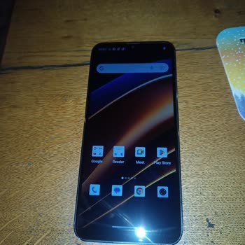 Ekranı Kırılan Reeder Telefon Ve Yüksek Tamir Ücreti