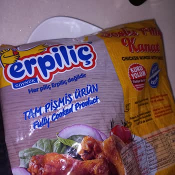 Tüyü Üzerinde Duran TAVUK (ERPİLİÇ)