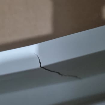 IKEA Koltuk Teslimatında Beklenmedik Kırıklar