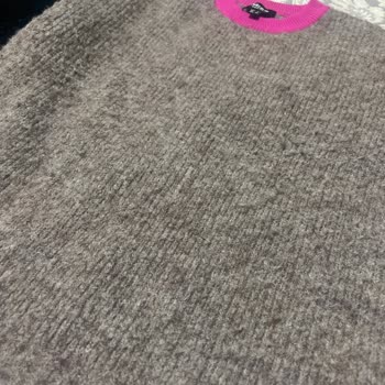 İpekyol Kazak Aşırı Tüylenme