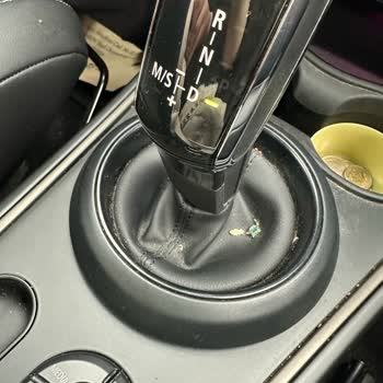 Alfa Wax Oto Yıkama Arabanın İçi Hiç Temizlenmemiş