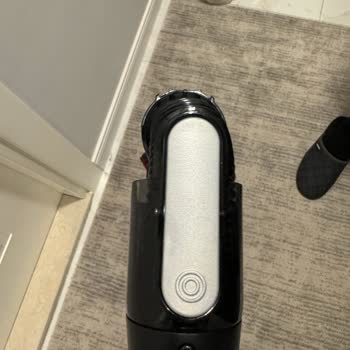 Bosch Şarjlı Dik Süpürge Hayal Kırıklığına Uğrattı. Fantom Tavsiyemdir