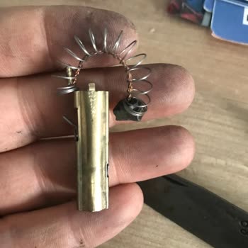 Bosch Elektrikli El Aletleri Bosch Süpürgem Ve Değişmeyen Kömür Parçası