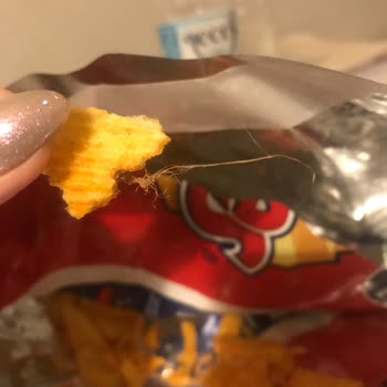 Ruffles Cipsimden Beklenmedik Misina Çıktı!
