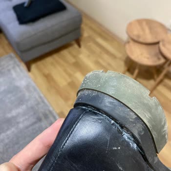 Deichmann Markasına Ait Hakiki Deri Bot 2 Ayda Her Yerinden Yırtıldı