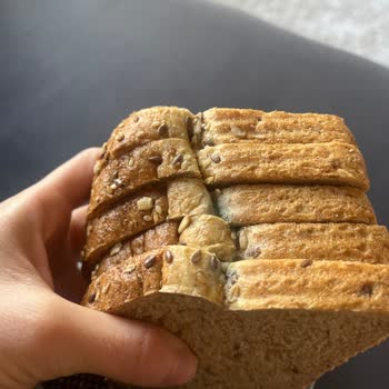 Getir Market Ve Uno Ekmek Küflü Ekmek Faciası