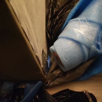 Lavin Mobilya İlgisiz Satıcı Mağdur Edildim