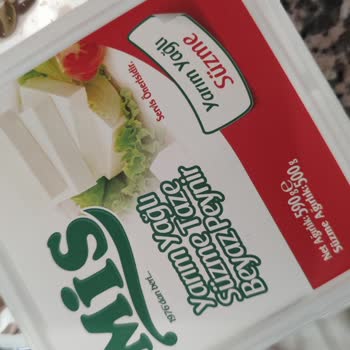 Şok Marketler Küflü Peynir Ve İade İçin Gelinip Alınmıyor