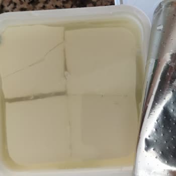 Şok Marketler Küflü Peynir Ve İade İçin Gelinip Alınmıyor