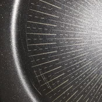 Tefal Titanyum 6X Tava Nın 2. Kullanımında Çizilmesi