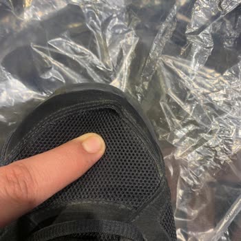 Skechers Marka Ürününe Sahip Çıkmıyor