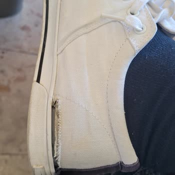 Tommy Hilfiger Ayakkabı Kalitesizliği
