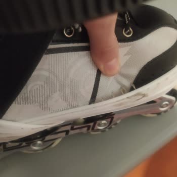 Busso Fitness ve Spor Aletleri Tabanından Ayrılan Paten