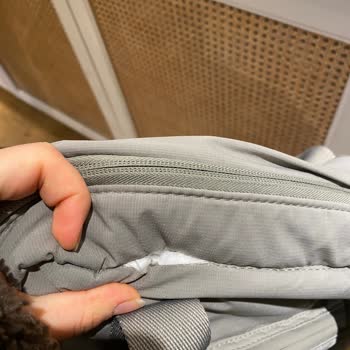 Oysho Merkez Şubeden Gelen Çanta Yırtık Geldi