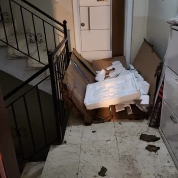 Beko Hasarlı Derin Dondurucu Değişim Talebi Hakkında