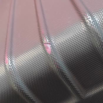 Pegasus Bavul Ve İçindeki Hediyelik Eşyaların Kırılması