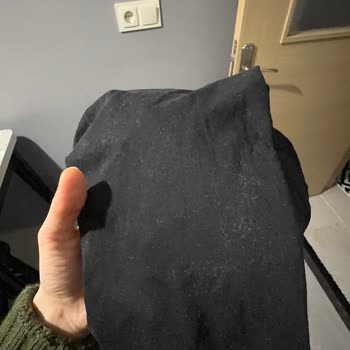 Arçelik Çamaşır Makinesi Siyah Kıyafetlerde Tüy Bırakıyor!