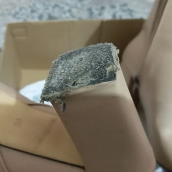 FLO Ayakkabı FLO Mağduriyetimi Gidersin FLO Dan Şikayetçiyim