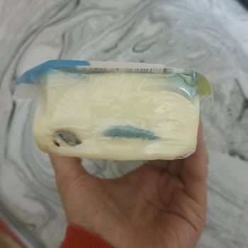 Mis Şok Mis Marka Kaşar Peyniri Küf Ve Yeşil Sıvı