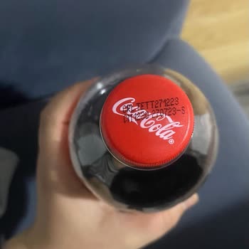 Burger King Tarihi Geçmiş Cola Gönderdi Ve İlgilenmedi.