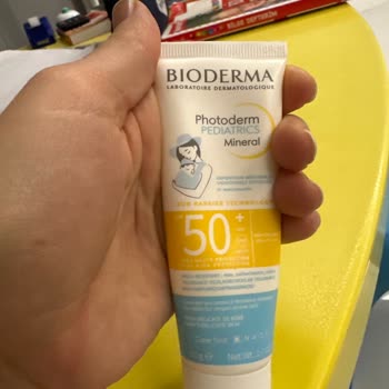 Bioderma Mineral Güneş Kremi İyi Değil Maalesef😞