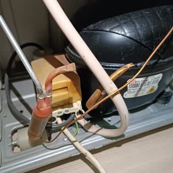 Arçelik Yetkili Servis Yanılttı. Buzdolabıma Farklı Tür Motor Taktı.